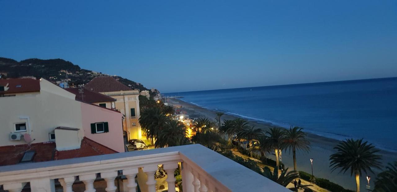 La Villetta Appartamenti Per Vacanze Finale Ligure Ngoại thất bức ảnh